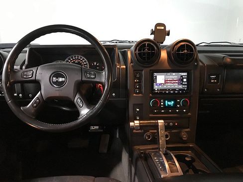 Used 2006 HUMMER H2 image 21