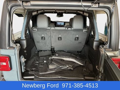 Used 2026 Jeep Wrangler Unlimited Sport AWD/4WD image 30