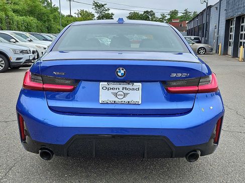 Used 2023 BMW 330i xDrive Sedan w/ M Sport Package AWD/4WD image 5