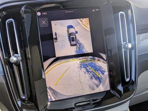 New 2026 Volvo XC40 B5 Ultra w/ Protection Package Premier image 10