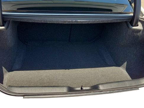 Used 2023 Dodge Charger R/T w/ Blacktop Package RWD image 18