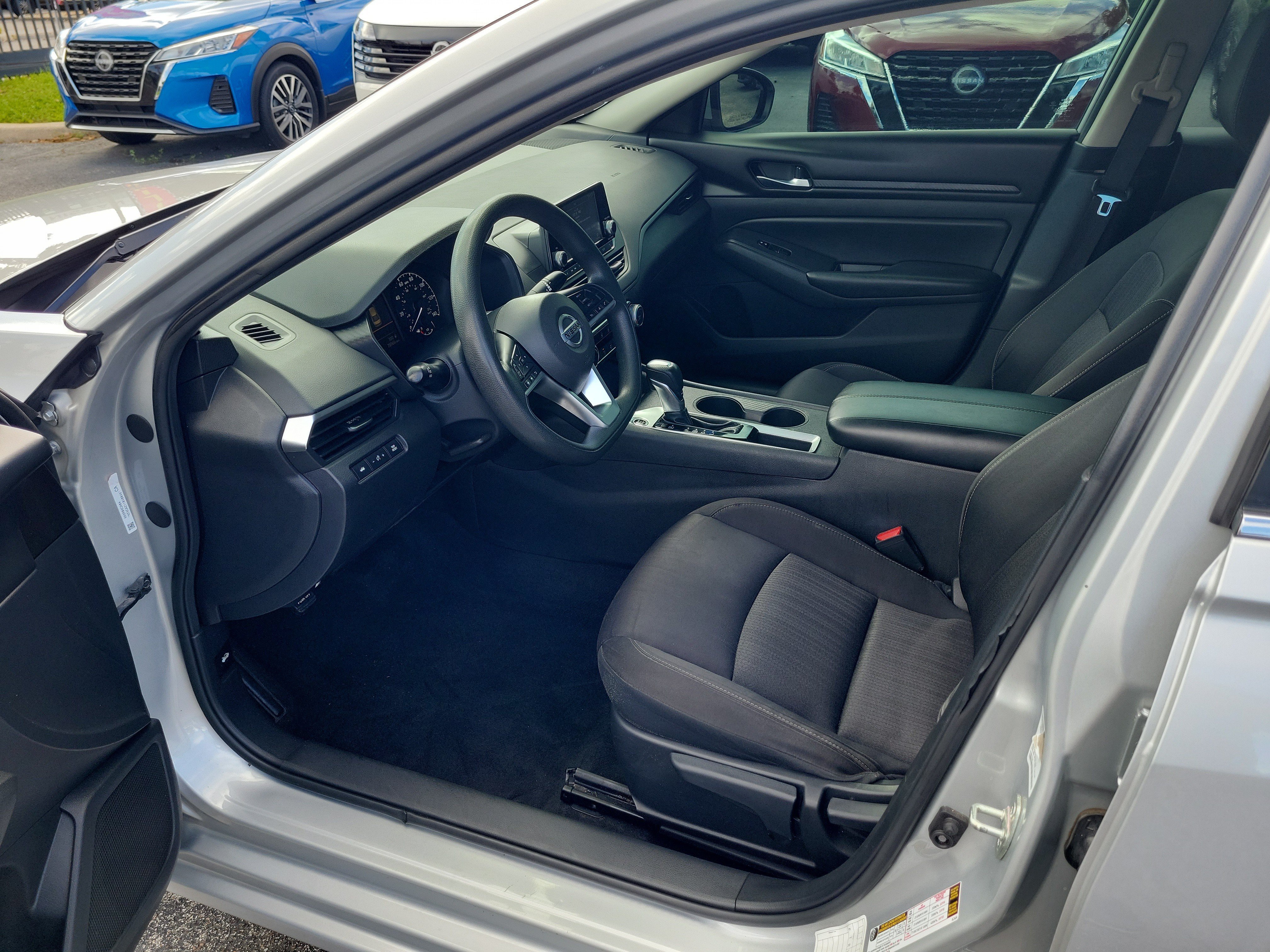 Certified 2021 Nissan Altima 2.5 S FWD image 12
