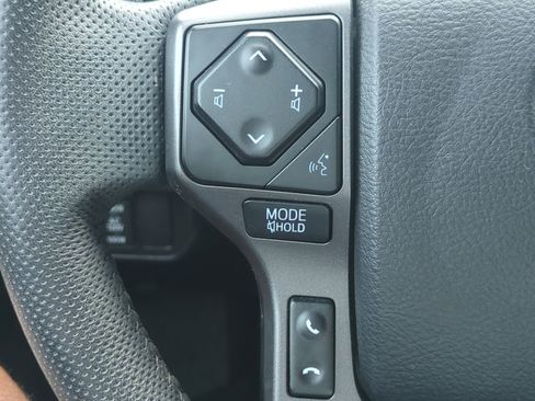 Used 2022 Toyota Tacoma TRD Sport RWD image 26