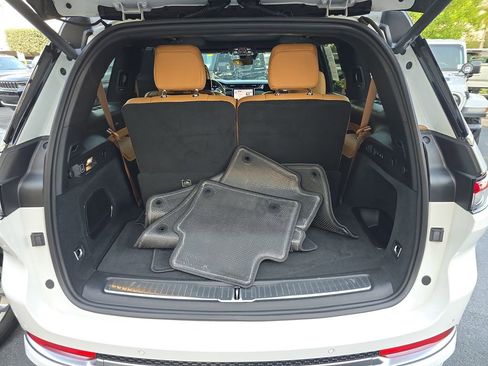 Used 2023 Jeep Grand Cherokee L Summit w/ Advanced Protech Group IV image 7