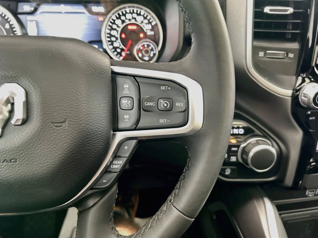 Used 2025 RAM 1500 Big Horn AWD/4WD image 12