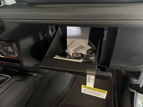 New 2026 Jeep Gladiator Sport image 38