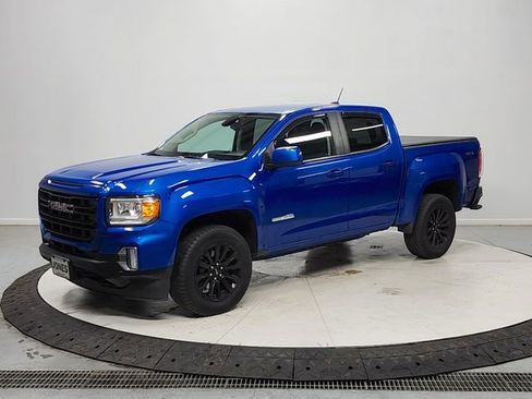 Used 2022 GMC Canyon Elevation w/ Trailering Package AWD/4WD image 3