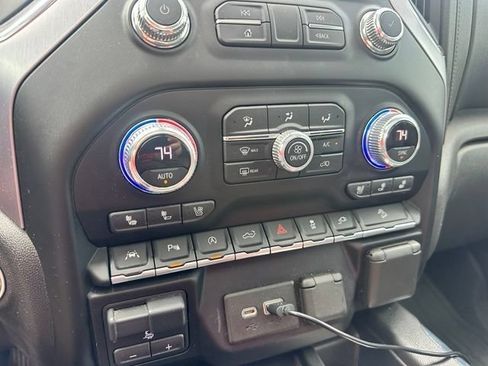 Used 2021 GMC Sierra 1500 SLT w/ SLT Premium Plus Package AWD/4WD image 24