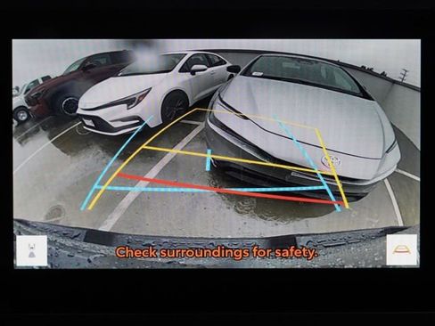 Certified 2025 Toyota Tacoma TRD Sport image 27