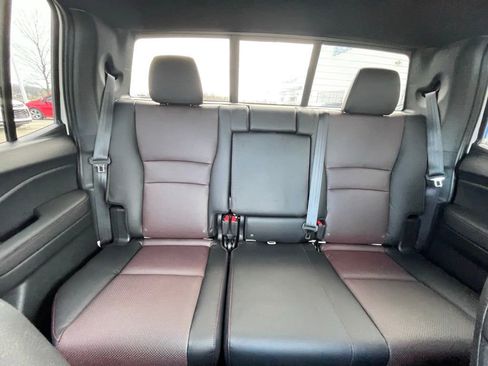 New 2026 Honda Ridgeline Black Edition image 15