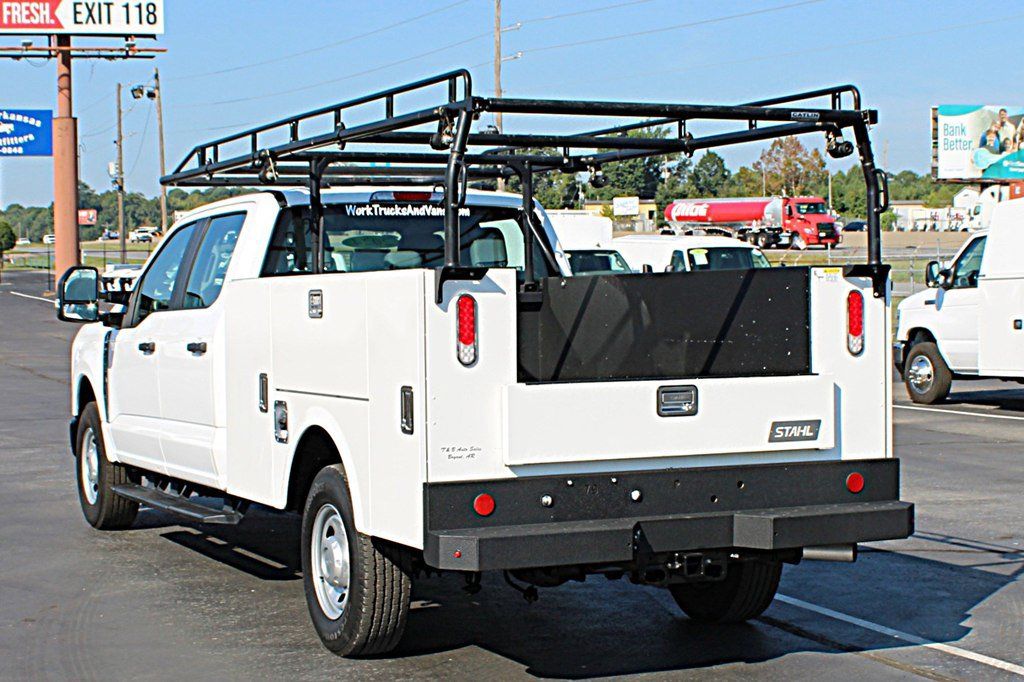 Used 2024 Ford F250 XL RWD image 4