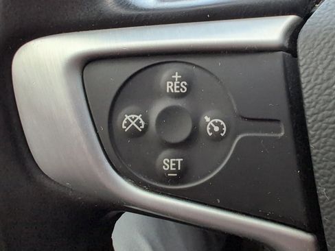 Used 2020 GMC Acadia SLE w/ LPO, Floor Liner Package image 34