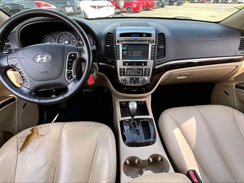 Used 2012 Hyundai Santa Fe Limited w/ Navigation Pkg 4 image 13