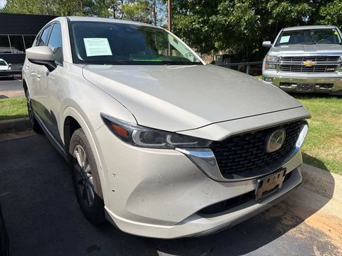 Used 2025 MAZDA CX-5 AWD 2.5 S w/ Preferred Package image 2