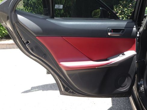 Used 2019 Lexus IS 300 F Sport w/ F Sport Package RWD image 38