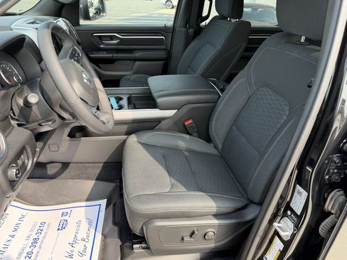 Used 2026 RAM 1500 Big Horn AWD/4WD image 12