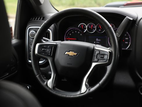 Used 2022 Chevrolet Silverado 2500 LTZ AWD/4WD image 17