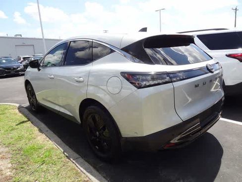 Used 2025 Nissan Murano SV FWD image 7