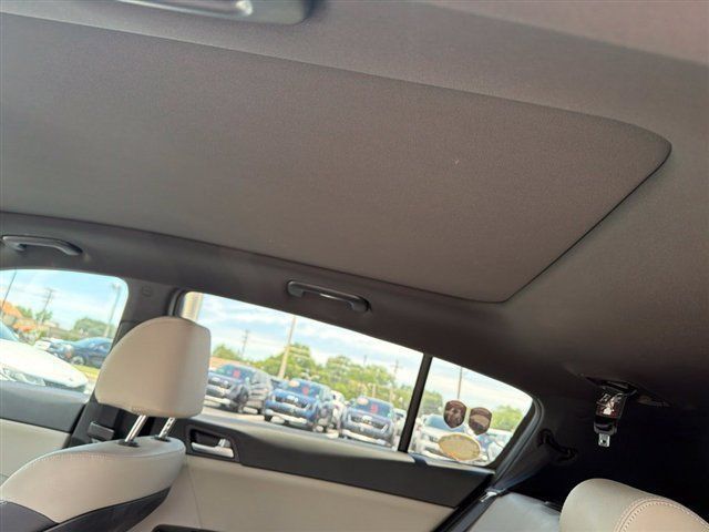Used 2020 Kia Sportage SX FWD image 6