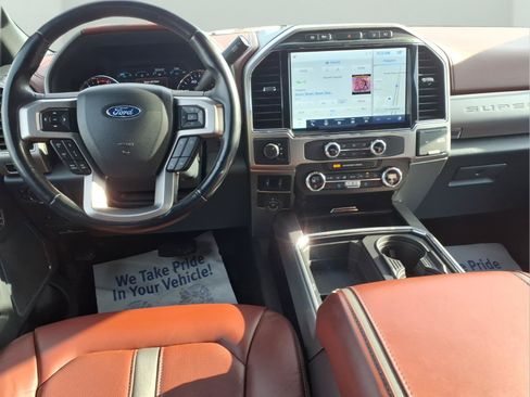 Used 2022 Ford F350 Platinum AWD/4WD image 9