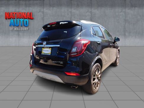Used 2019 Buick Encore Sport Touring AWD/4WD image 5