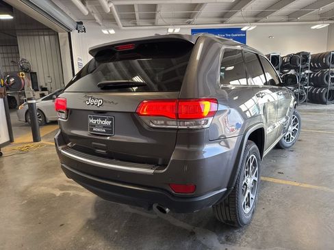 Used 2019 Jeep Grand Cherokee Limited w/ Luxury Group II AWD/4WD image 5