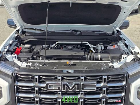 New 2026 GMC Canyon AT4 w/ Nightfall Essentials Package AWD/4WD image 19