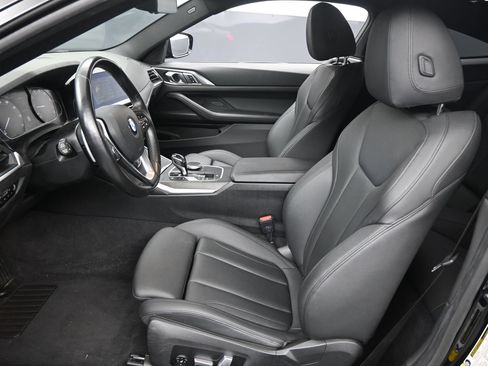 Used 2021 BMW 430i Coupe w/ Convenience Package RWD image 9
