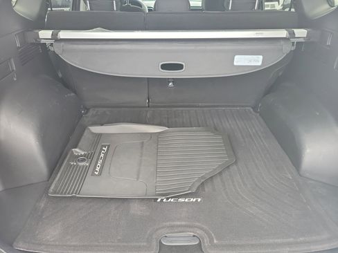 Used 2024 Hyundai Tucson SEL FWD image 9