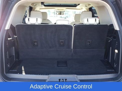 Used 2019 Ford Expedition Platinum image 8