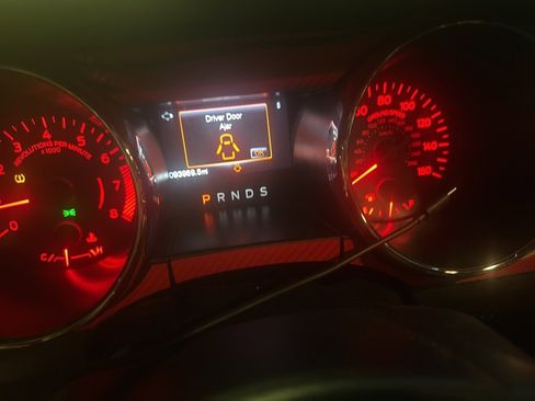 Used 2017 Ford Mustang Premium image 22