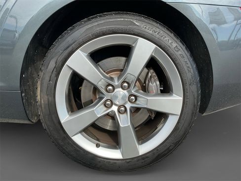 Used 2010 Chevrolet Camaro SS image 8