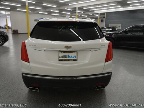 Used 2017 Cadillac XT5 Premium Luxury image 10
