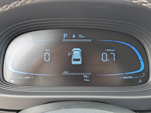 New 2026 Hyundai Venue SEL FWD image 35
