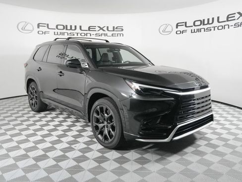 New 2026 Lexus TX 500h AWD w/ Technology Package image 3