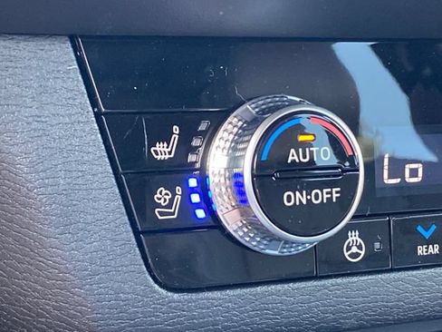 New 2026 Mitsubishi Outlander 4WD Plug-In Hybrid image 20