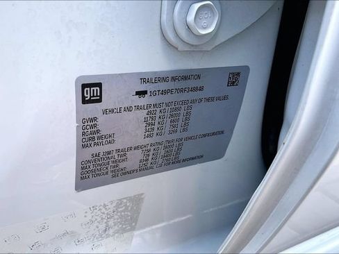 Used 2024 GMC Sierra 2500 AT4 w/ AT4 Premium Plus Package AWD/4WD image 14