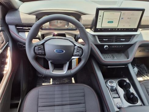 New 2025 Ford Explorer ST-Line w/ Premium Package image 6