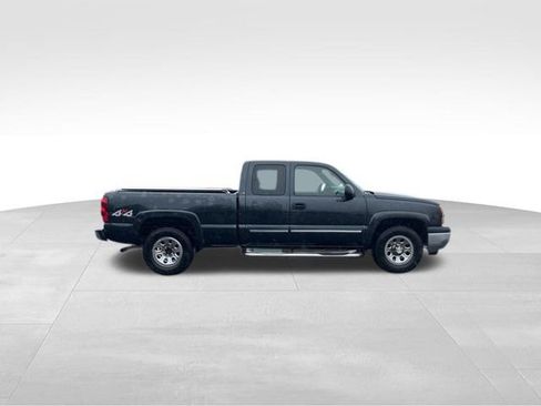 Used 2005 Chevrolet Silverado 1500 LS w/ Light Duty Power Package image 6