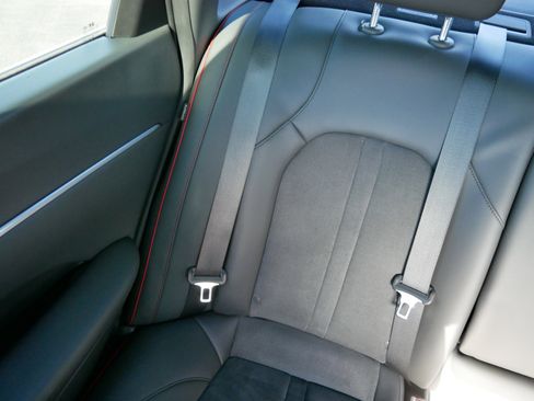 Used 2021 Hyundai Sonata SEL Plus w/ Tech Package image 12