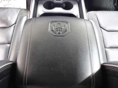 Used 2023 RAM 1500 Laramie AWD/4WD image 30