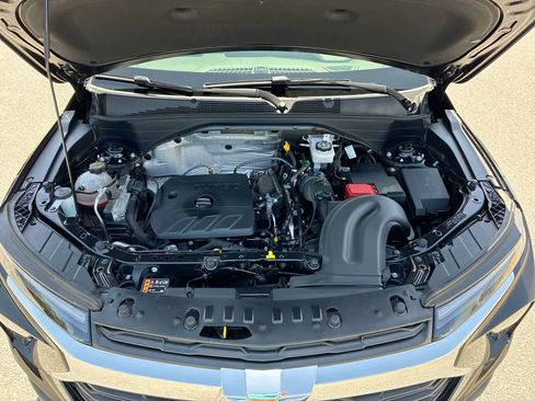Used 2025 Chevrolet TrailBlazer LT FWD image 27
