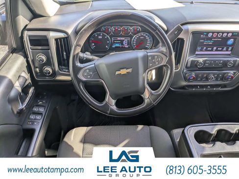 Used 2018 Chevrolet Silverado 1500 LT w/ LT Eassist Package AWD/4WD image 15
