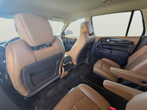 Used 2015 Buick Enclave Leather image 9