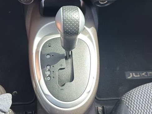 Used 2016 Nissan Juke S FWD image 28