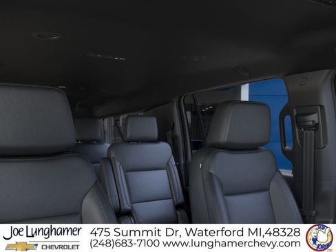 New 2026 Chevrolet Suburban LT AWD/4WD image 26