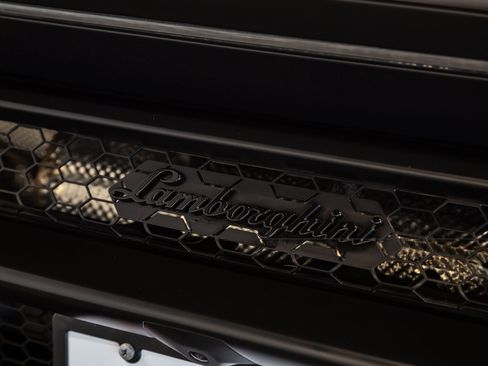 Used 2024 Lamborghini Huracan Sterrato AWD/4WD image 32