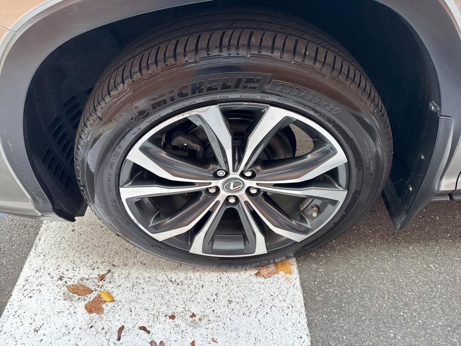 Used 2018 Lexus RX 450h AWD w/ Premium Package image 14