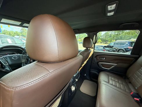 Used 2020 Nissan Titan Platinum Reserve w/ Protection Package 2 AWD/4WD image 31