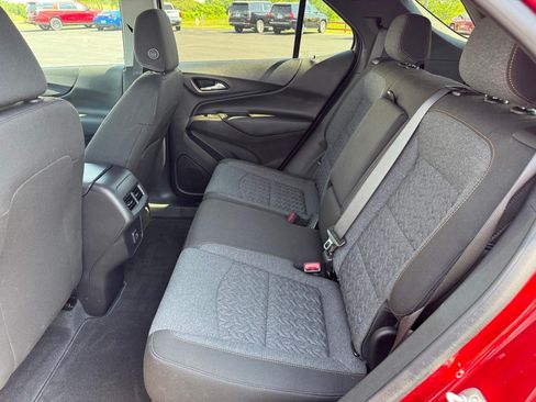 Used 2024 Chevrolet Equinox LT AWD/4WD image 6